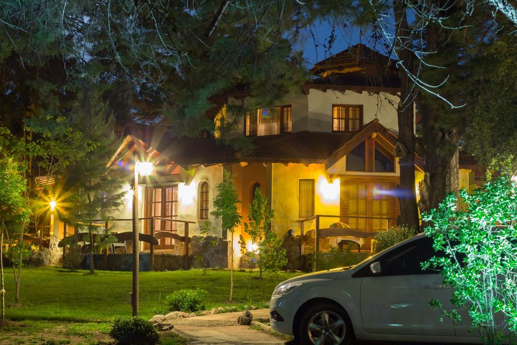 Blumenau Relax & Holidays Вила Генерал Белграно Екстериор снимка