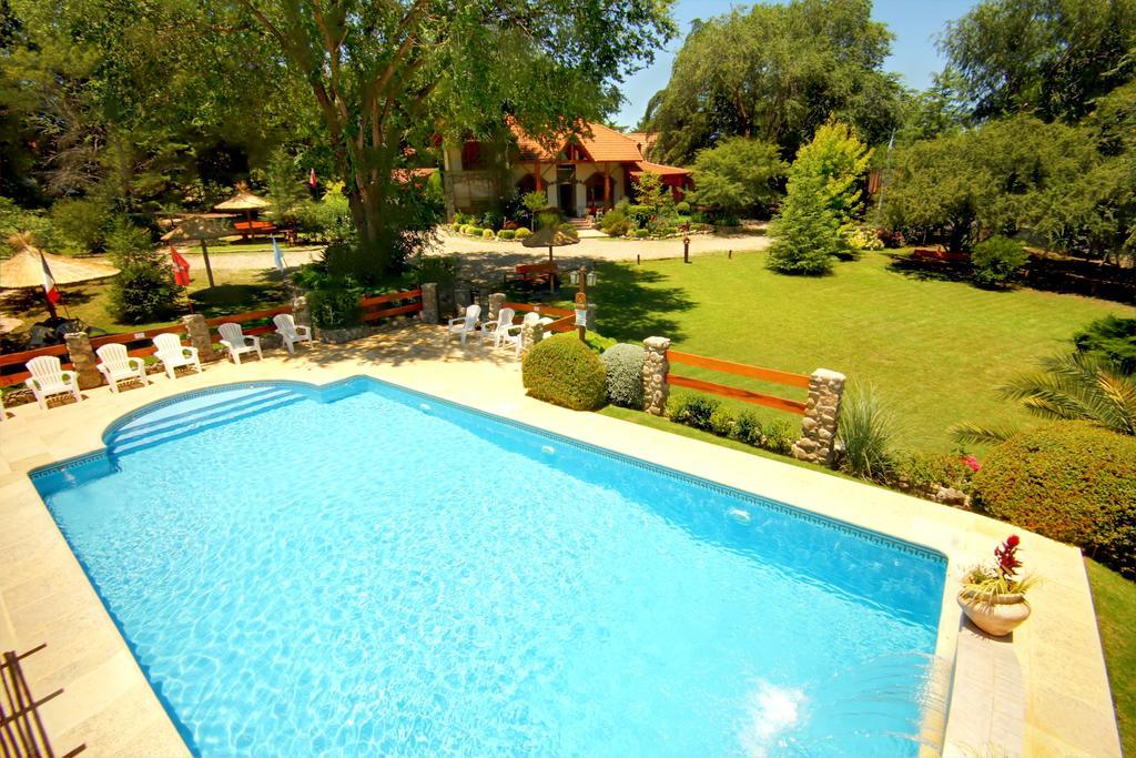 Blumenau Relax & Holidays Вила Генерал Белграно Екстериор снимка